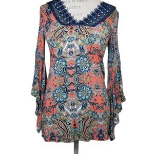 ⭐️LAST CHANCE SALE ⭐️$5⭐️ EMMAS CLOSET COLORFUL BOHO BLOUSE